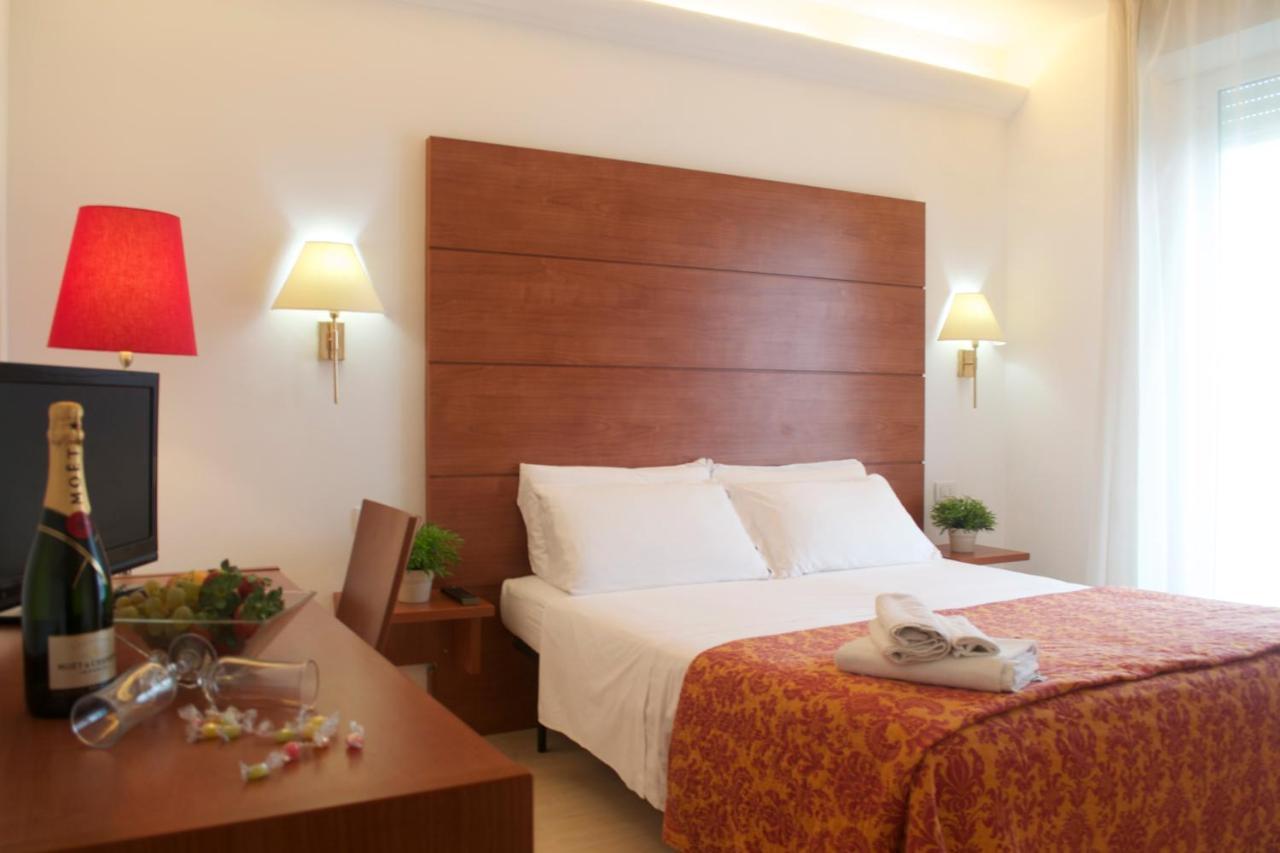 Hotel Villa Del Parco Rimini Ngoại thất bức ảnh